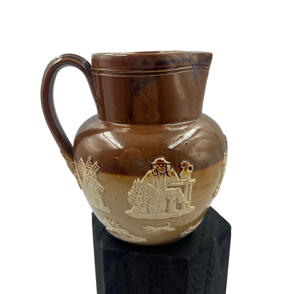 Vtg Royal Doulton England Pottery Colonial Hunting 2 Tone Textured 5" Pitcher